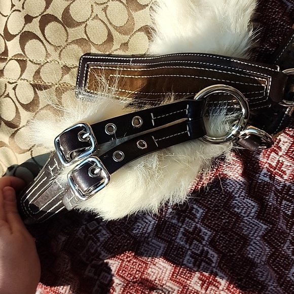 Coach signature shearling shoulder tote - Picture 9 of 9